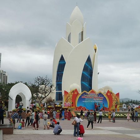 Olwen Hotel Nha Trang Buitenkant foto