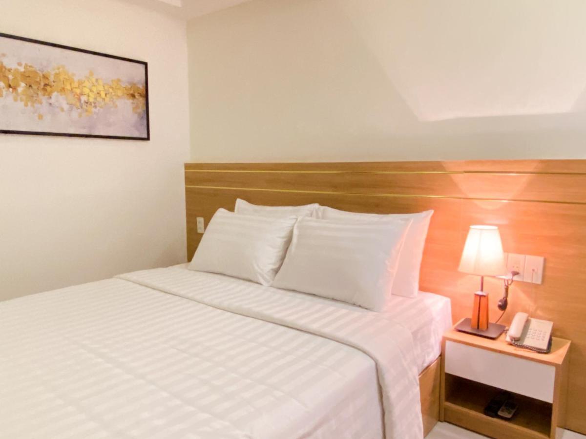 Olwen Hotel Nha Trang Buitenkant foto
