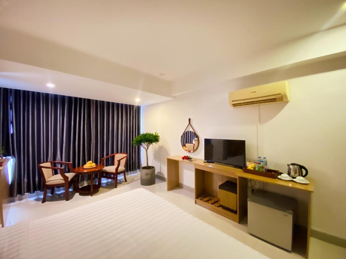 Olwen Hotel Nha Trang Buitenkant foto