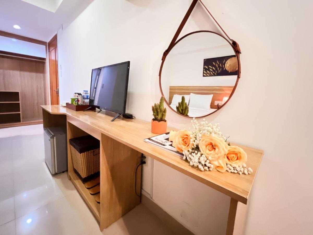 Olwen Hotel Nha Trang Buitenkant foto