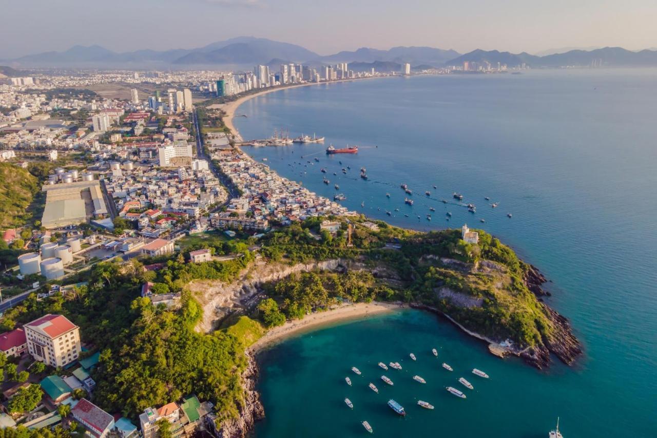 Olwen Hotel Nha Trang Buitenkant foto