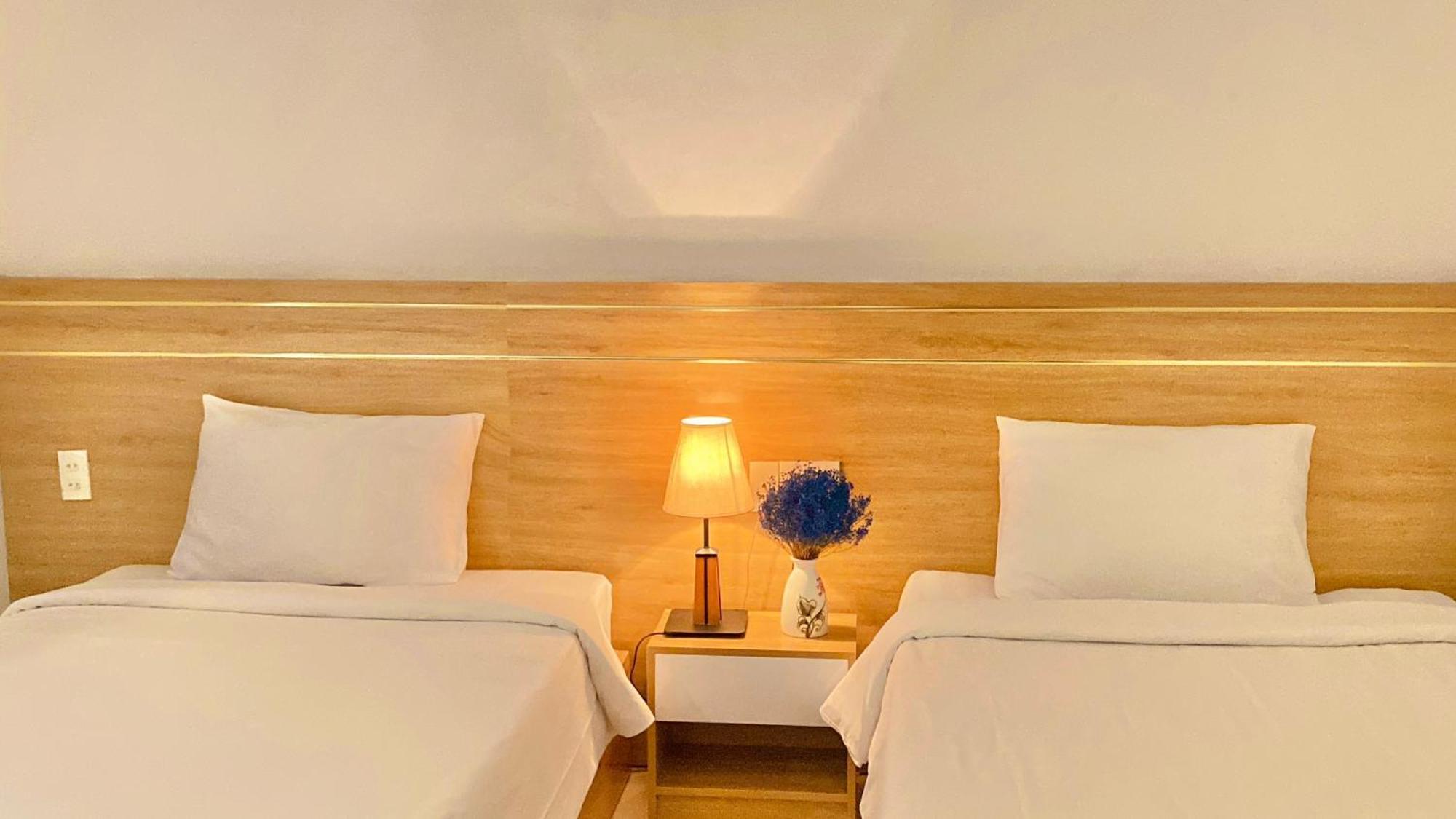 Olwen Hotel Nha Trang Buitenkant foto